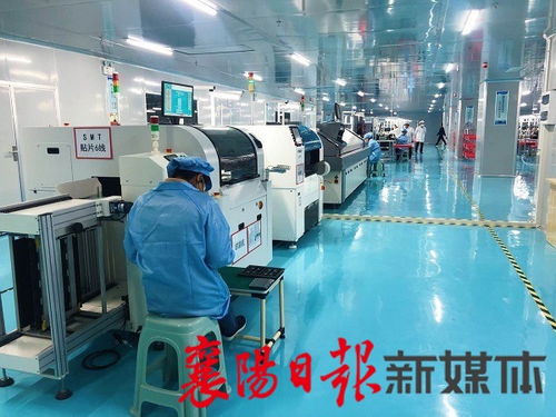 東津智造 黑科技產(chǎn)品引領(lǐng)智能語言翻譯機(jī)器人新未來